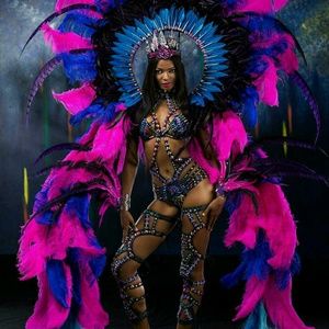 Meet your Posher, Natasha